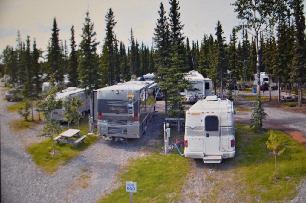 Tok Rv Village And Cabins Номер фото